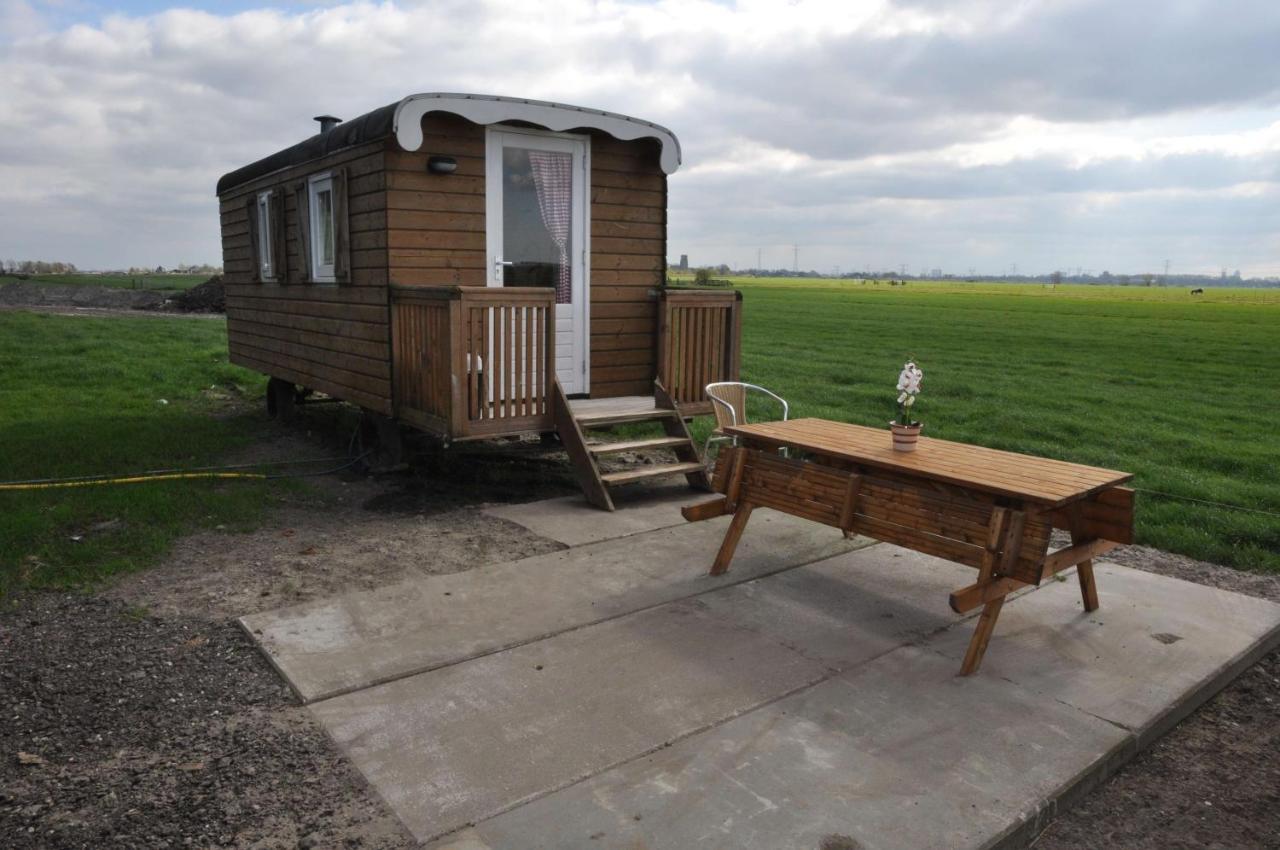 Your Cozy Waggon At The Cows' Paradise Amsterdam Bagian luar foto